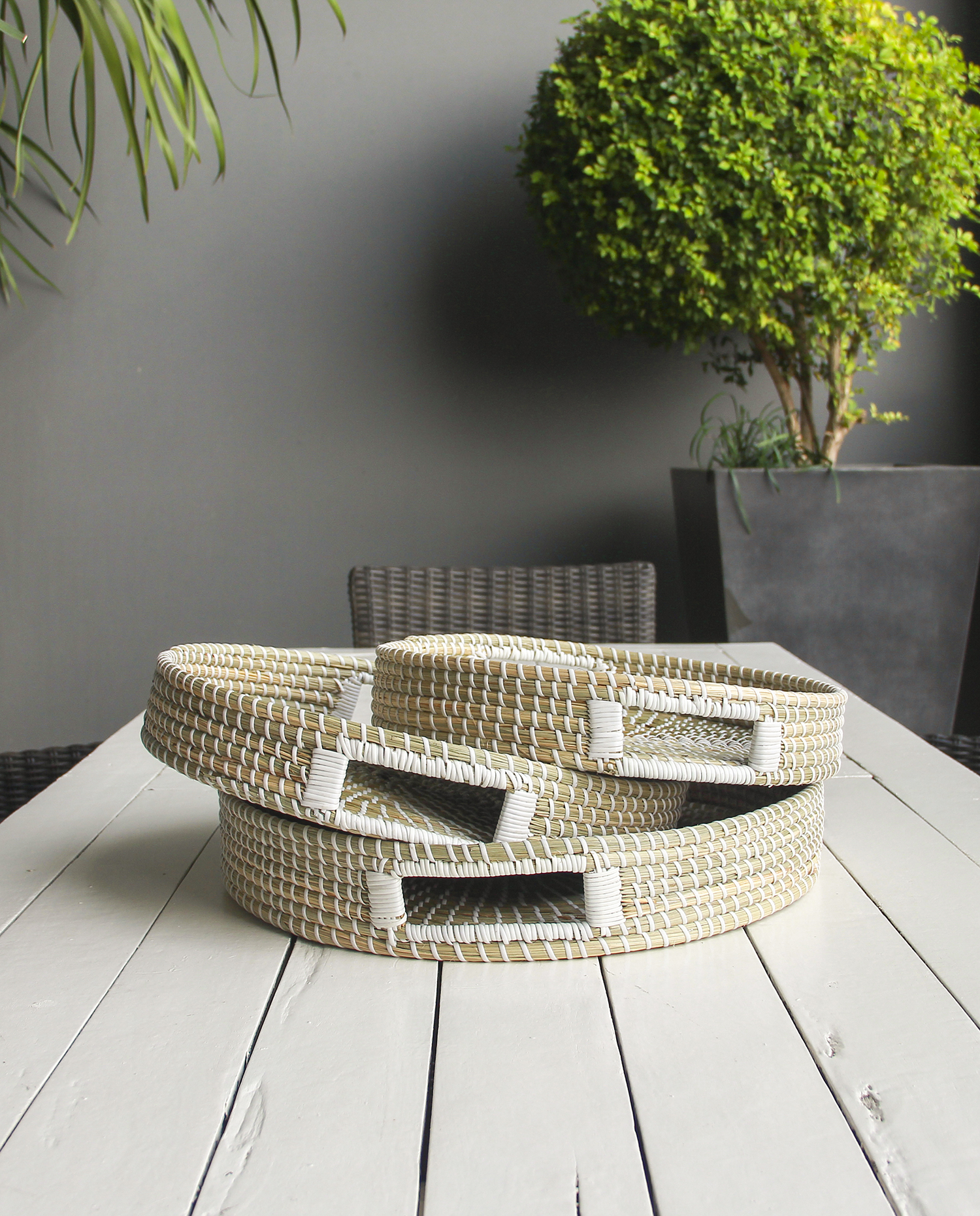 Coil Seagrass Serving Tray with Handles 