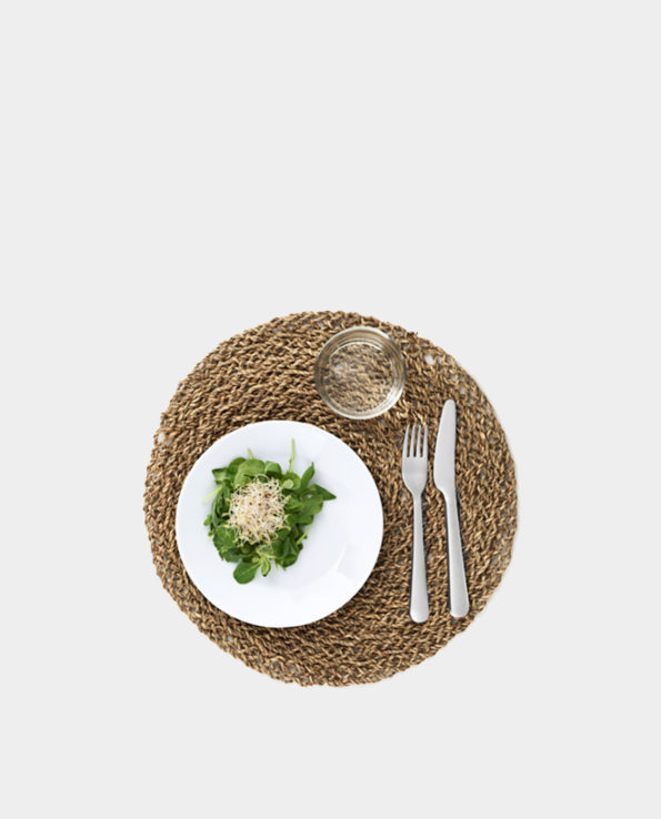 New Item – Seagrass Plate Charger – Natural Color